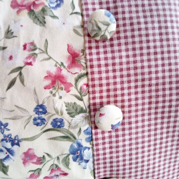 FARM HOUSE Pillow Sham Cover - Picture 2 of 4